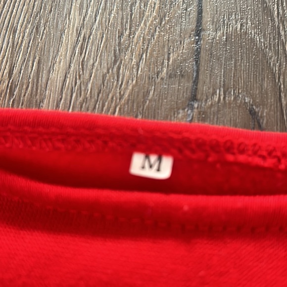 Red “Yes!” Sweater size M - Picture 2 of 2